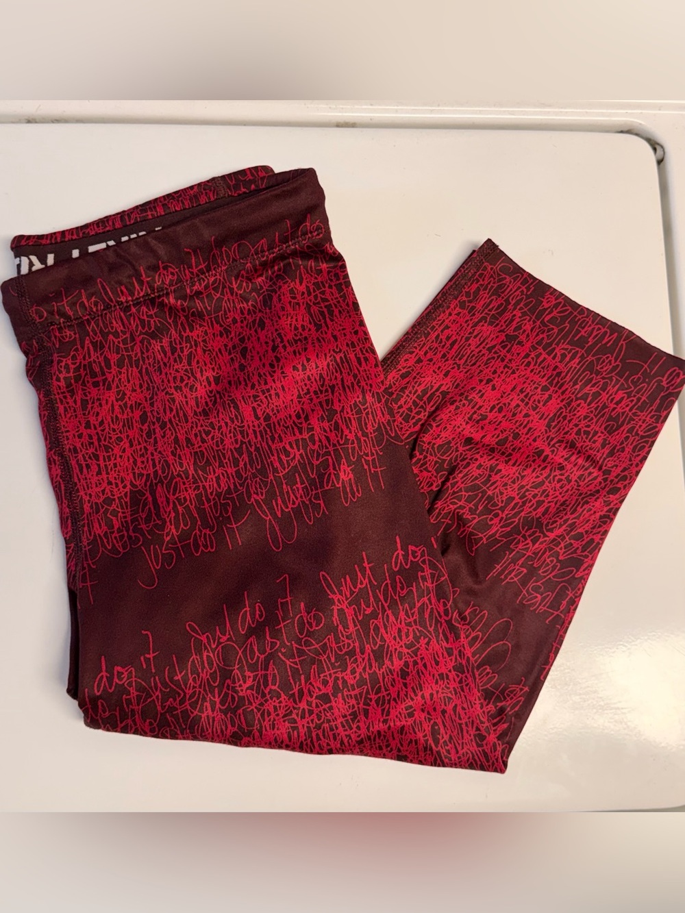 Women’s Nike Pro combat capris- Large